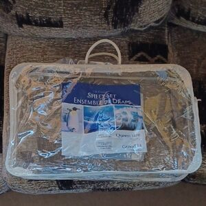 4/$30 Clear Plastic Storage Bag With Handles